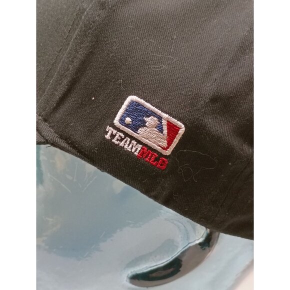 Miami Marlins MLB Black Adjustable Baseball Cap Hat Embroidered Logo - Picture 4 of 9